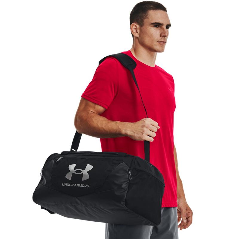 Under Armour Under Armour Ua Undeniable 5.0 Duffle Sm 1369222 Corner Sport Blåbyen 1